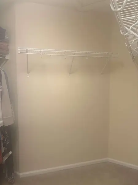 Drywall Repair and Shelf Reinstallation in Castle Rock Drywall Repair and Shelf Reinstallation in Castle Rock